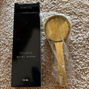 Truvani Gold Metal Measuring Scoop